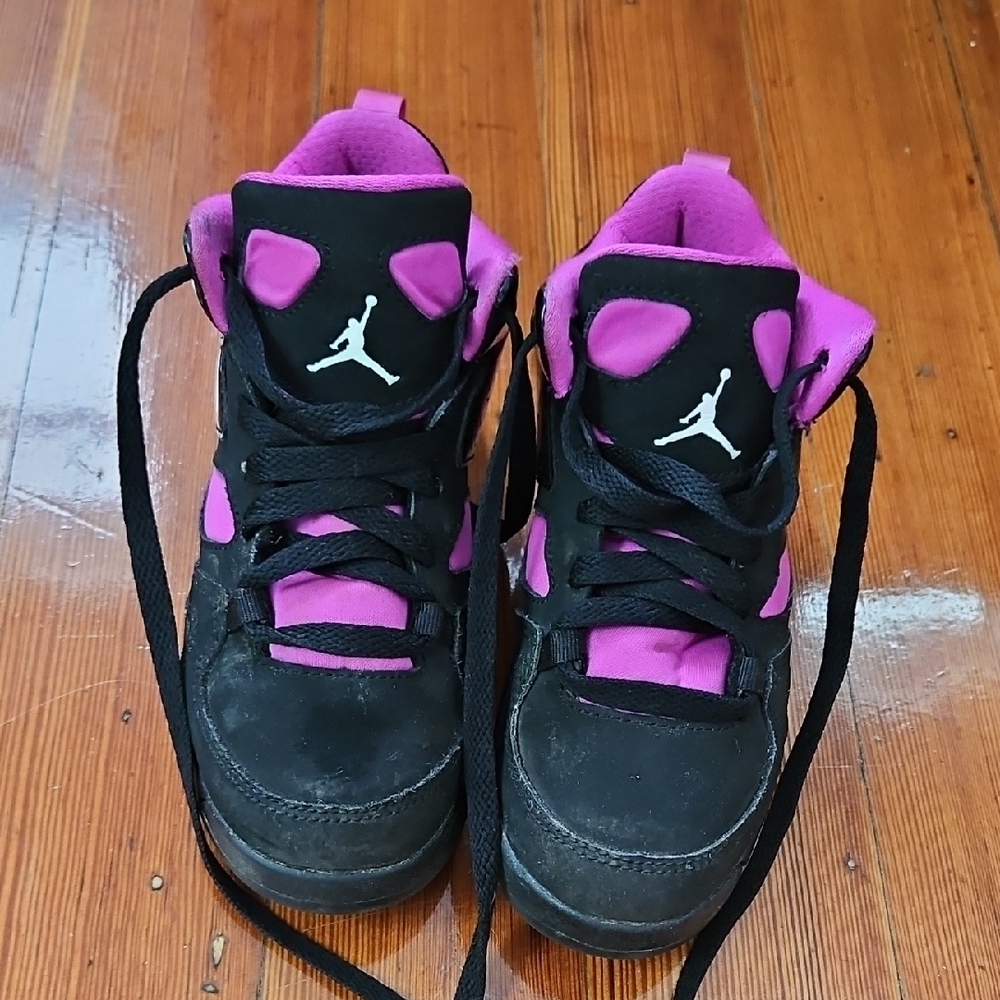 Jordans Girls Black and Magenta